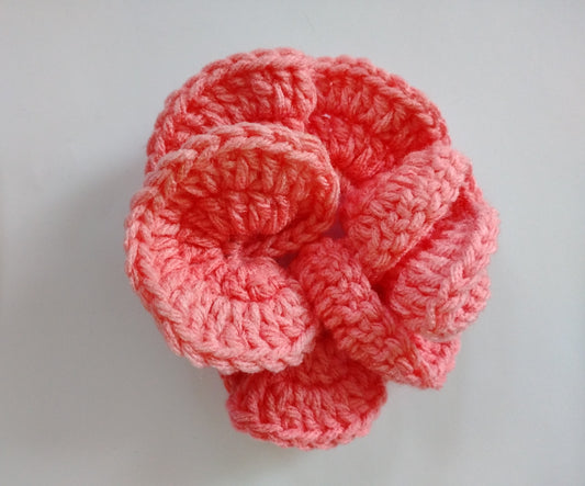 Peachy Petals Scrunchie